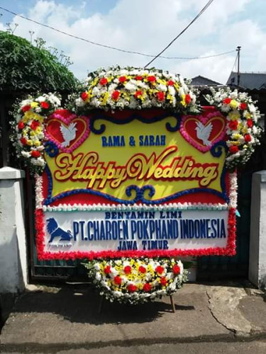 Karangan Bunga Pernikahan gereja gke sion palangkaraya